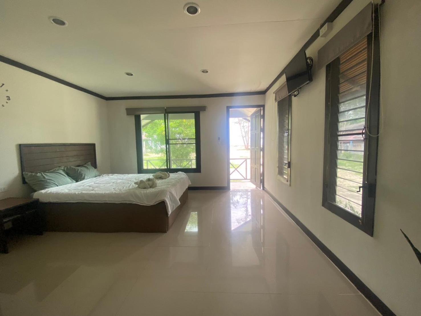 Phangan Chalet Bungalow&House Chaloklum Bagian luar foto